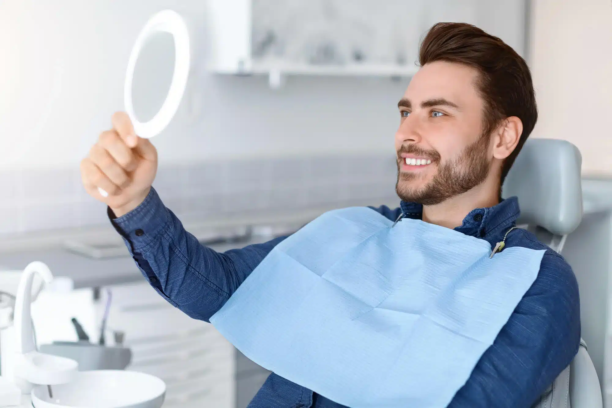 5 Signs You Need a Dental Bridge (Before It’s Too Late)