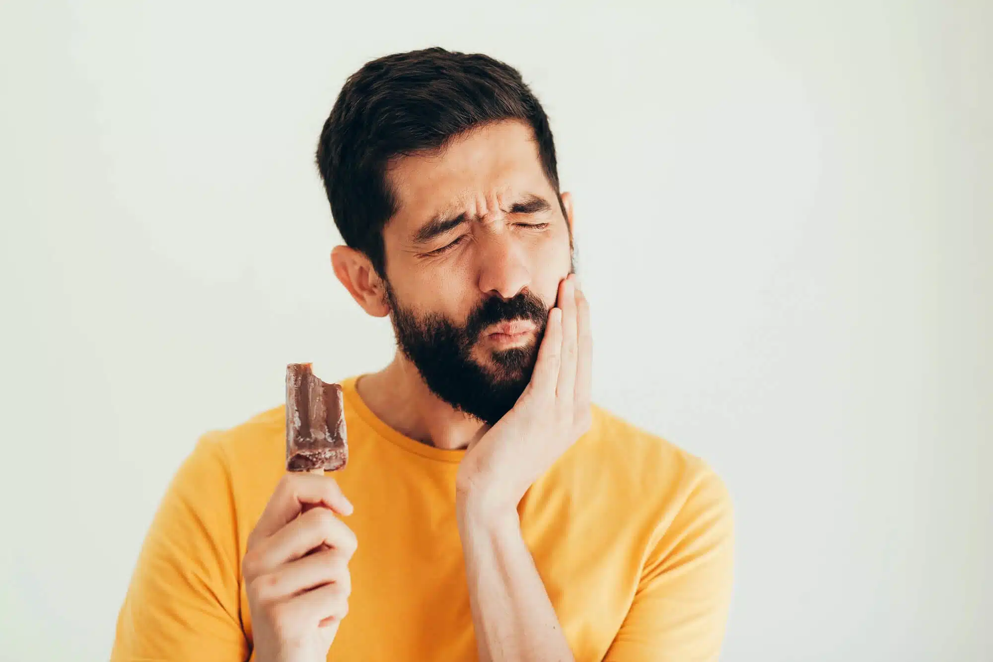 man-needing-to-see-an-Emergency-Dentist-Detroit-MI