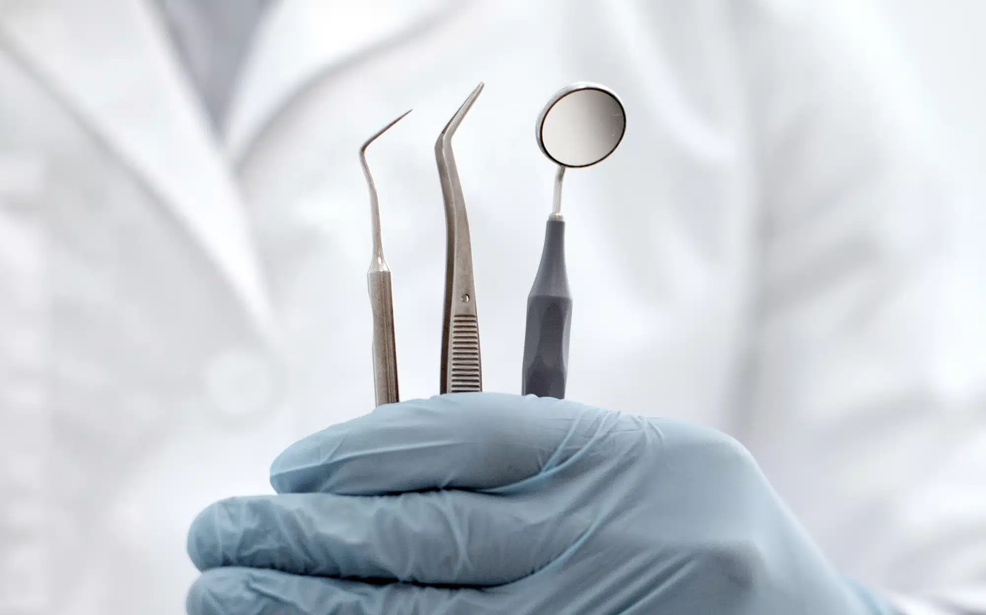 tools for a dentist in Grosse Pointe